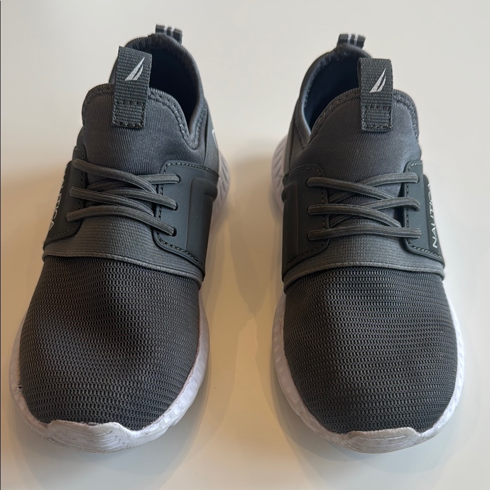 Sale 3/15 Nautica Kids Gray Sneakers